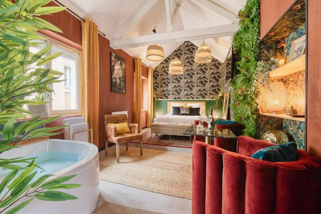 Le Boudoir de la Loire – Suite avec Jacuzzi | Séjour romantique