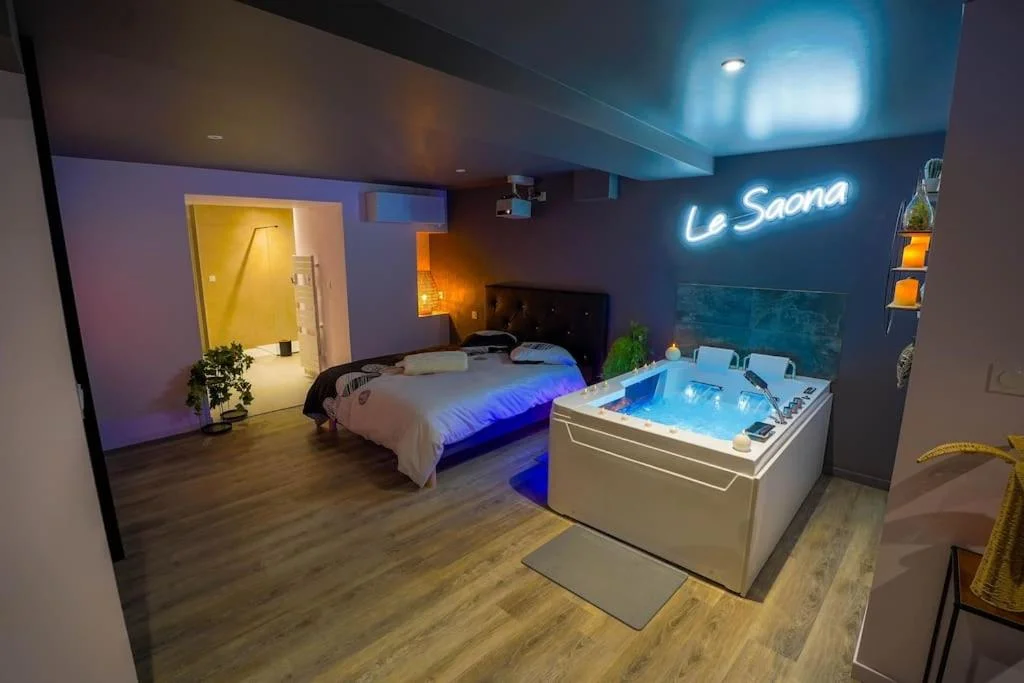 Balnéo et Cinéma Le Saona — photo 2