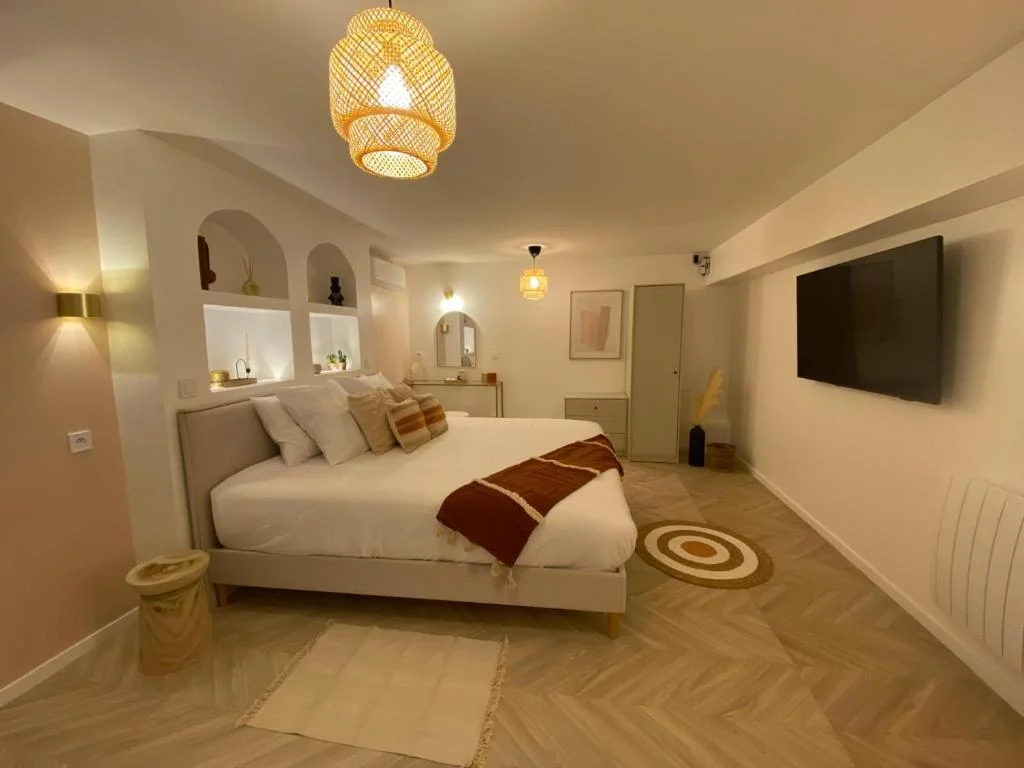 Love Room Morocco – Jacuzzi Privé et Piscine Privée