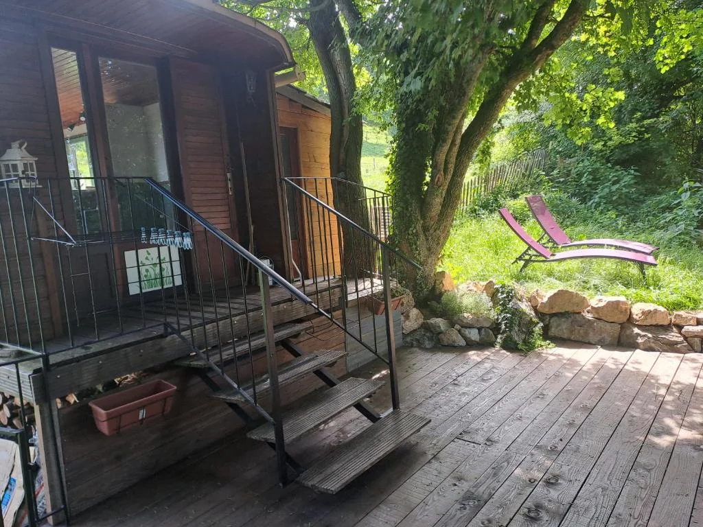 Roulotte champêtre à Rochefort-Samson : escapade